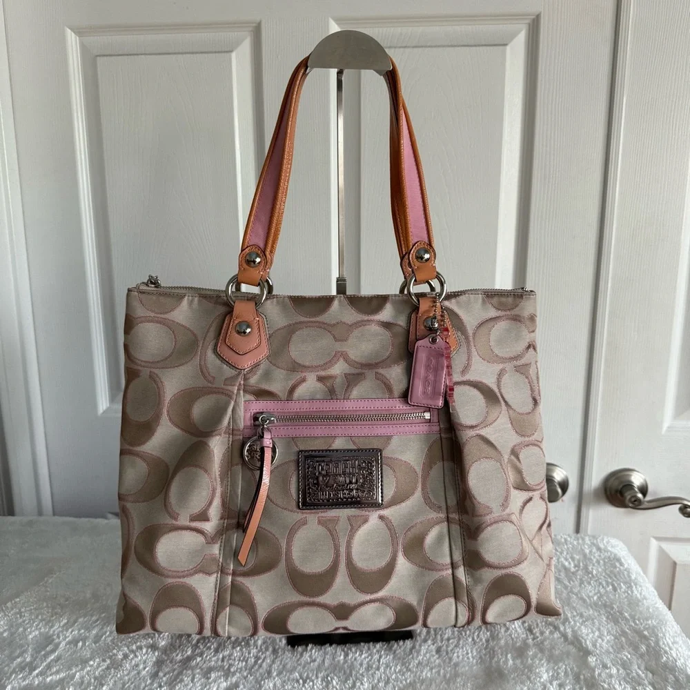 COACH　Tote Bag Signature　Pink　Poppy A4可 Coach | Bags | Coach Poppy Signature Canvas Tote Bag Pink And Tan